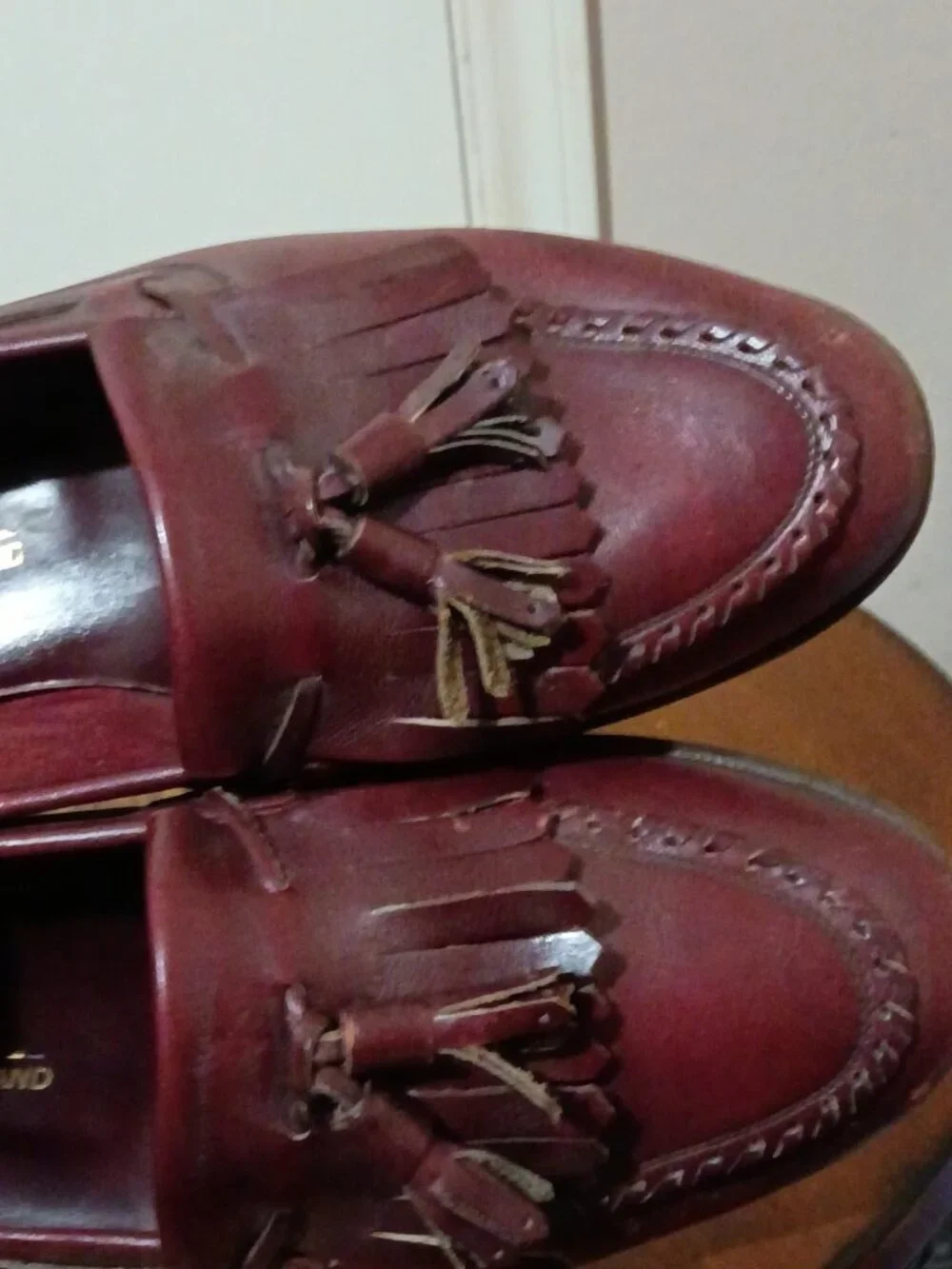 Men's Bally Mens Lorenzo Tassel Loafer Burgundy Soft Leather Dress Shoes 9.5M